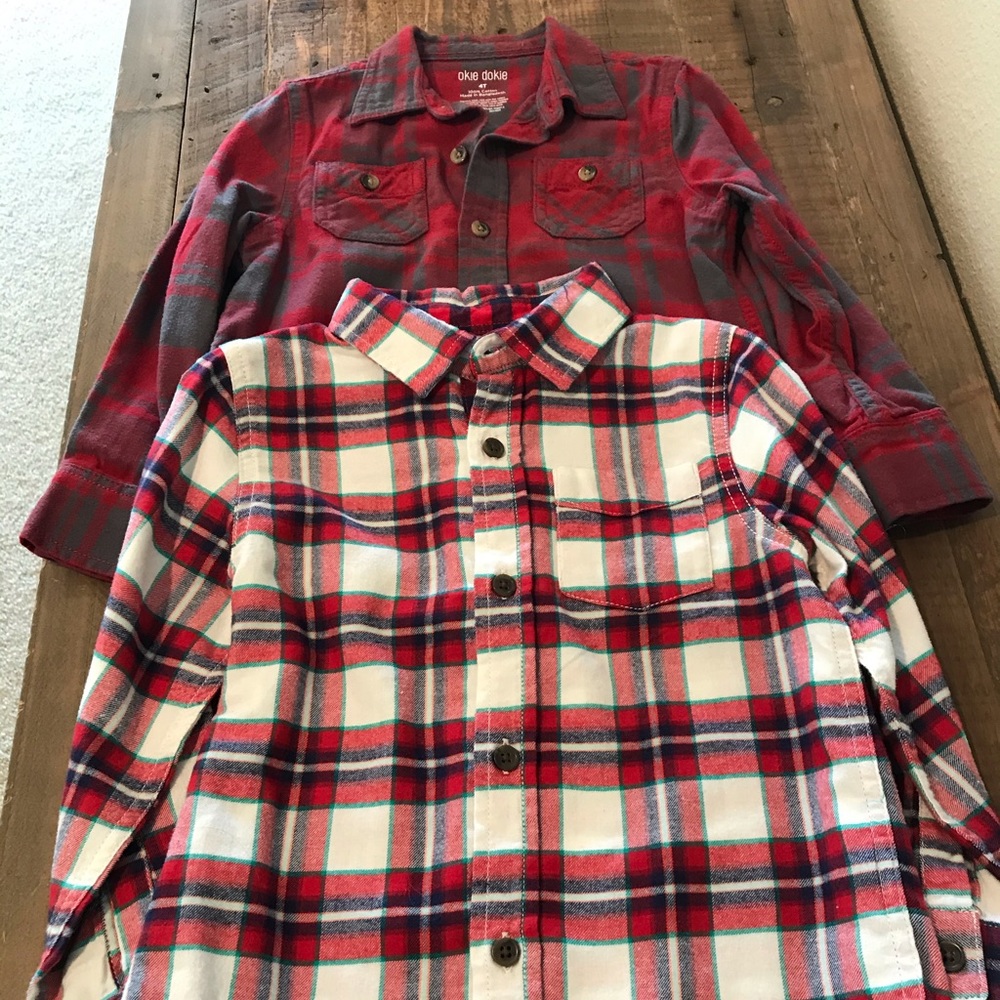 ***SOLD*** 2 Size 4t Long-sleeve button down shirt